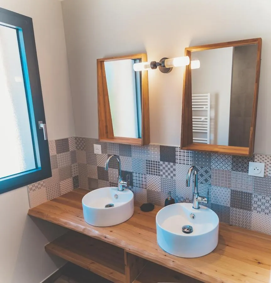 Chalet neuf au Domaine du Loup blanc Les Orres