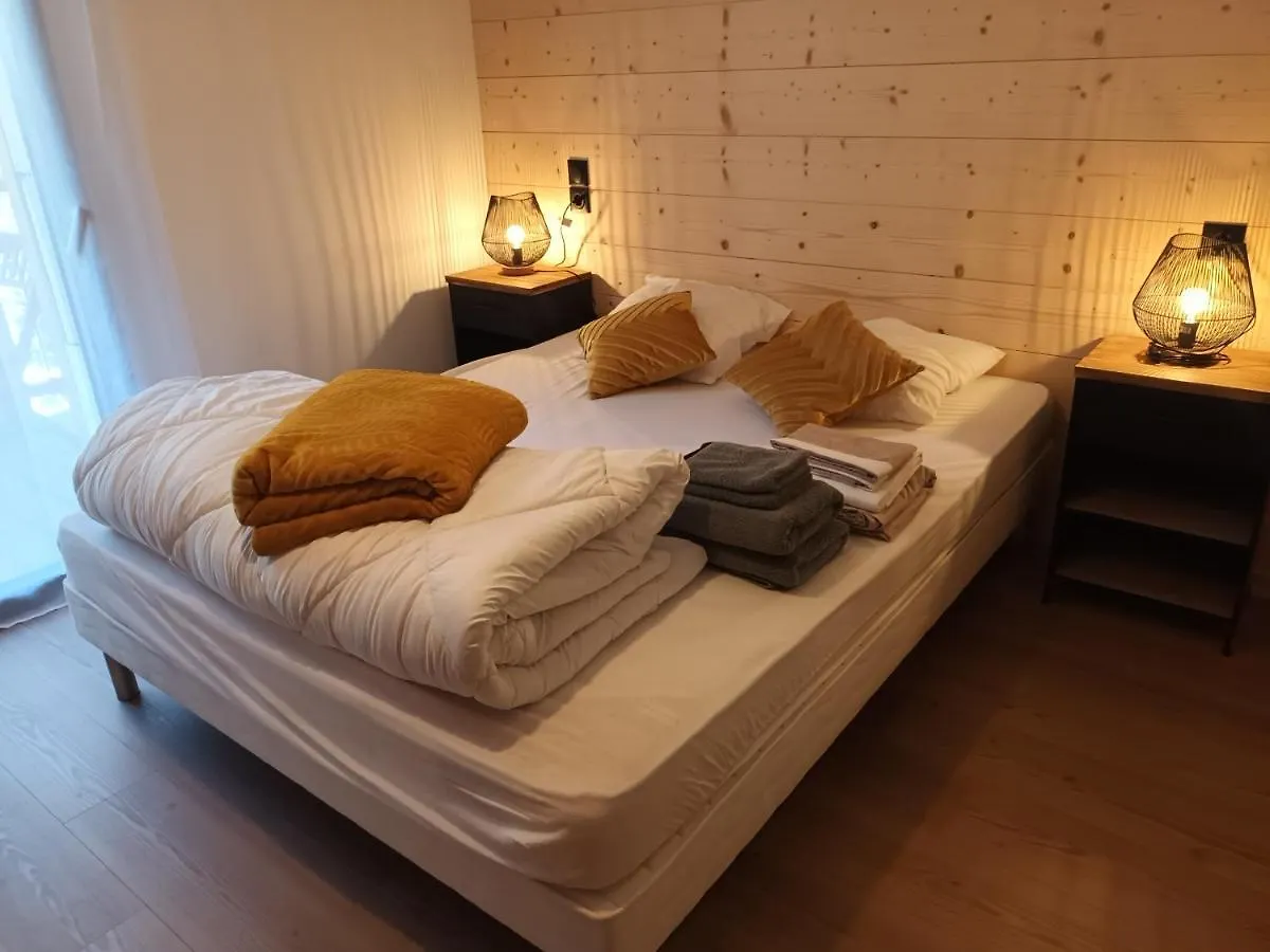 Chalet neuf au Domaine du Loup blanc Les Orres France
